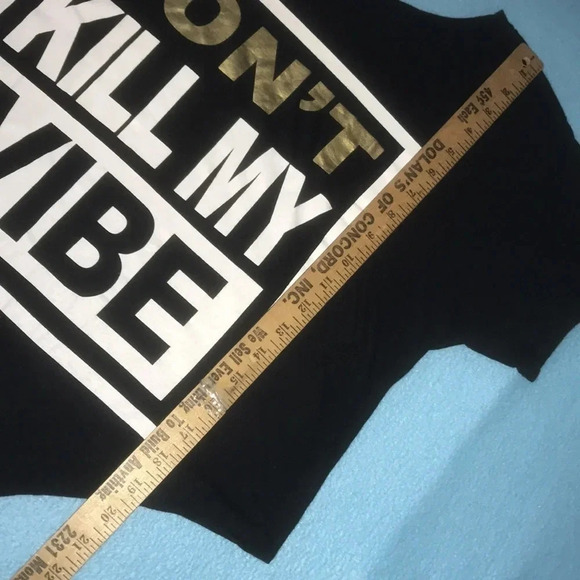 FREEZE crop top “Don’t Kill My Vibe” ties at bottom short sleeve T-shirt size M - Picture 5 of 6